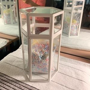 White Hexagon Mermaid Pearl Makeup Brush Storage Container